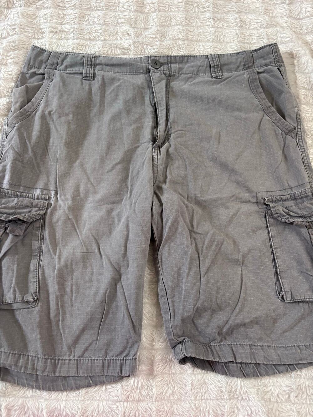 Ecko Unltd. cargo shorts
